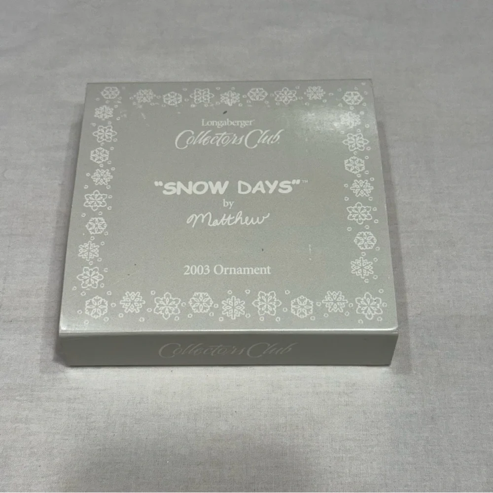 2003 Longaberger Collectors Club Ben Snow Days White‎ Ceramic Ornament